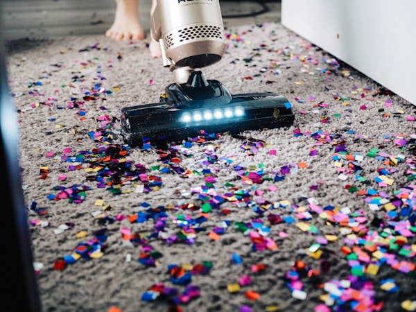 Shark Navigator Lift-Away Upright Vacuum with Self-Cleaning Brushroll